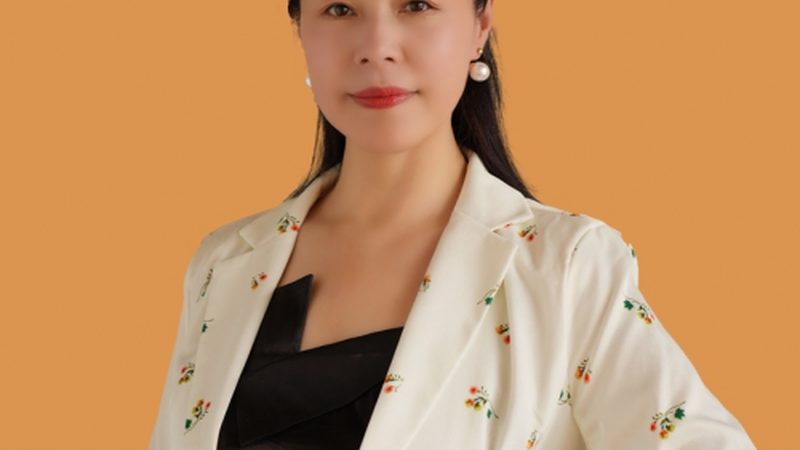 行业背景：内容为王，口碑为王